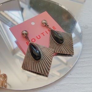 Vintage Black Onyx Silver Earrings